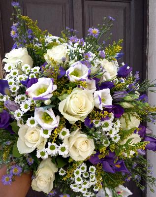 bouquet de fleurs crématorium père Lachaise